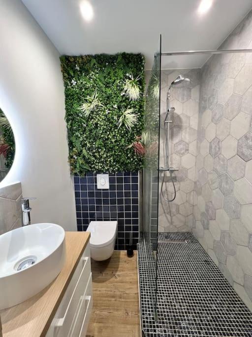 Studio 1 Neuf A 100 M Des Plages Et De La Gare Saint-Raphael  Bagian luar foto