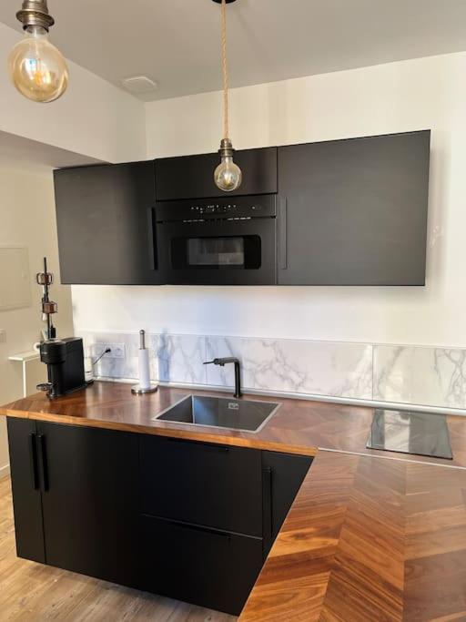 Studio 1 Neuf A 100 M Des Plages Et De La Gare Saint-Raphael  Bagian luar foto